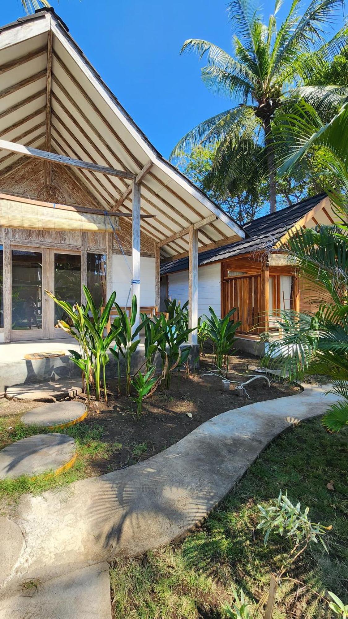 Kayu Cottage غيلي تراوانغان المظهر الخارجي الصورة